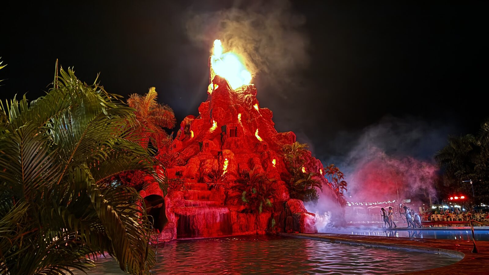 Figura 03 Vulcao Em Erupção Terra Parque