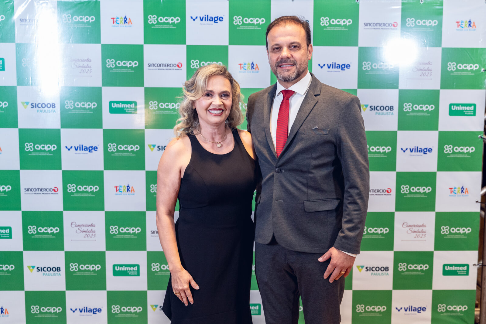 Previas Comerciante Simbolo 2025 05
