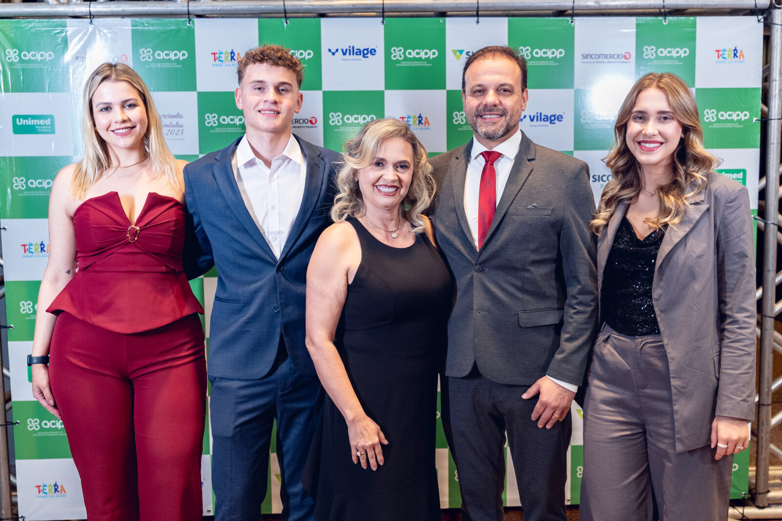 Previas Comerciante Simbolo 2025 07